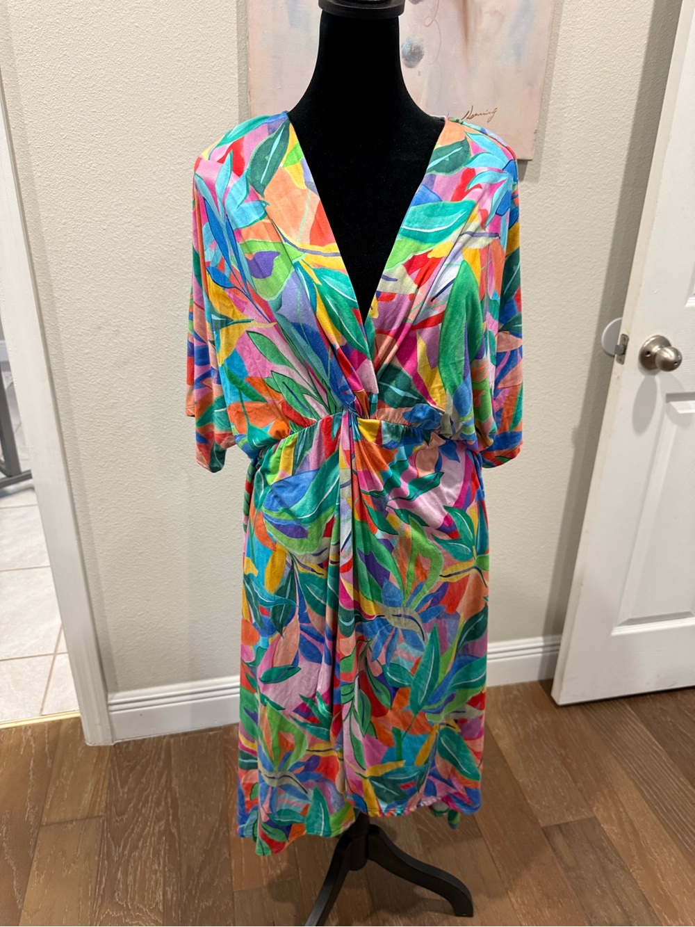 La Blanca Multicolor Leaf-Print Midi Dress